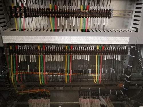 泰州低压动力柜接线施工